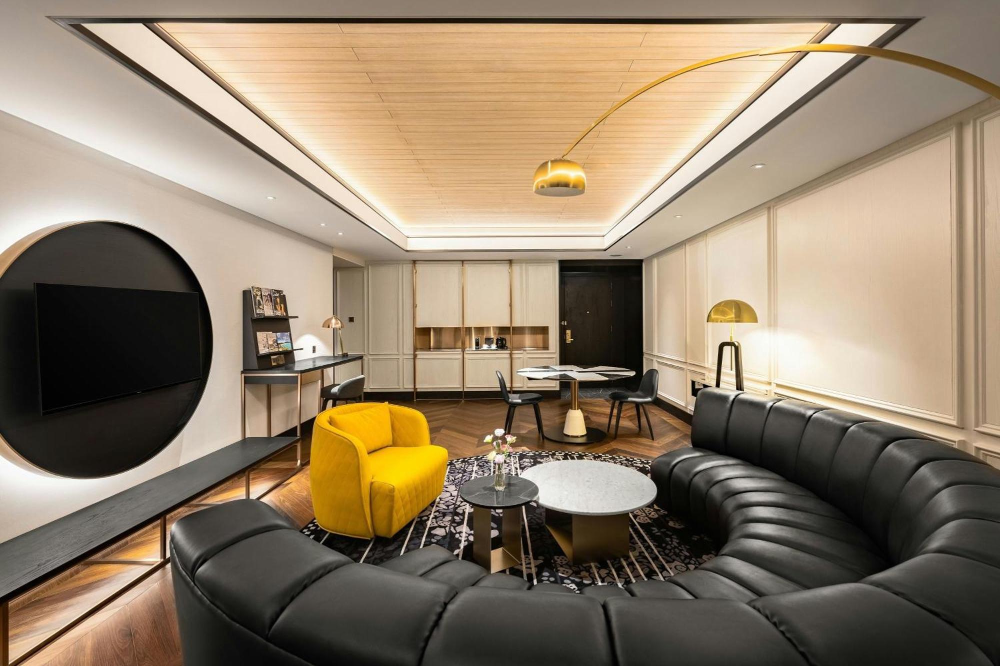 Le Meridien Тайчжун Екстер'єр фото The interior of the 2018-built lounge