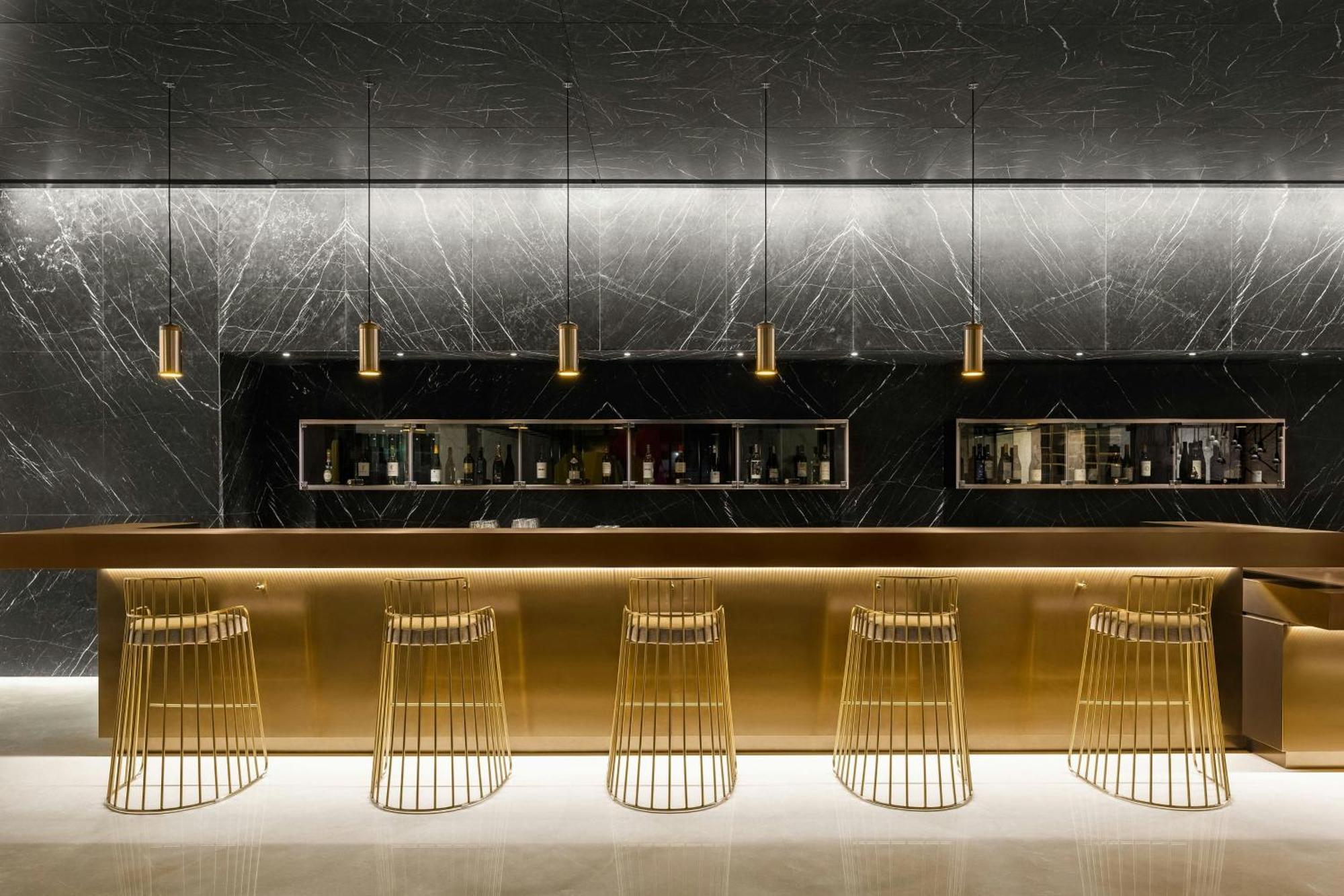 Le Meridien Тайчжун Екстер'єр фото The bar at the 2018-opened lounge