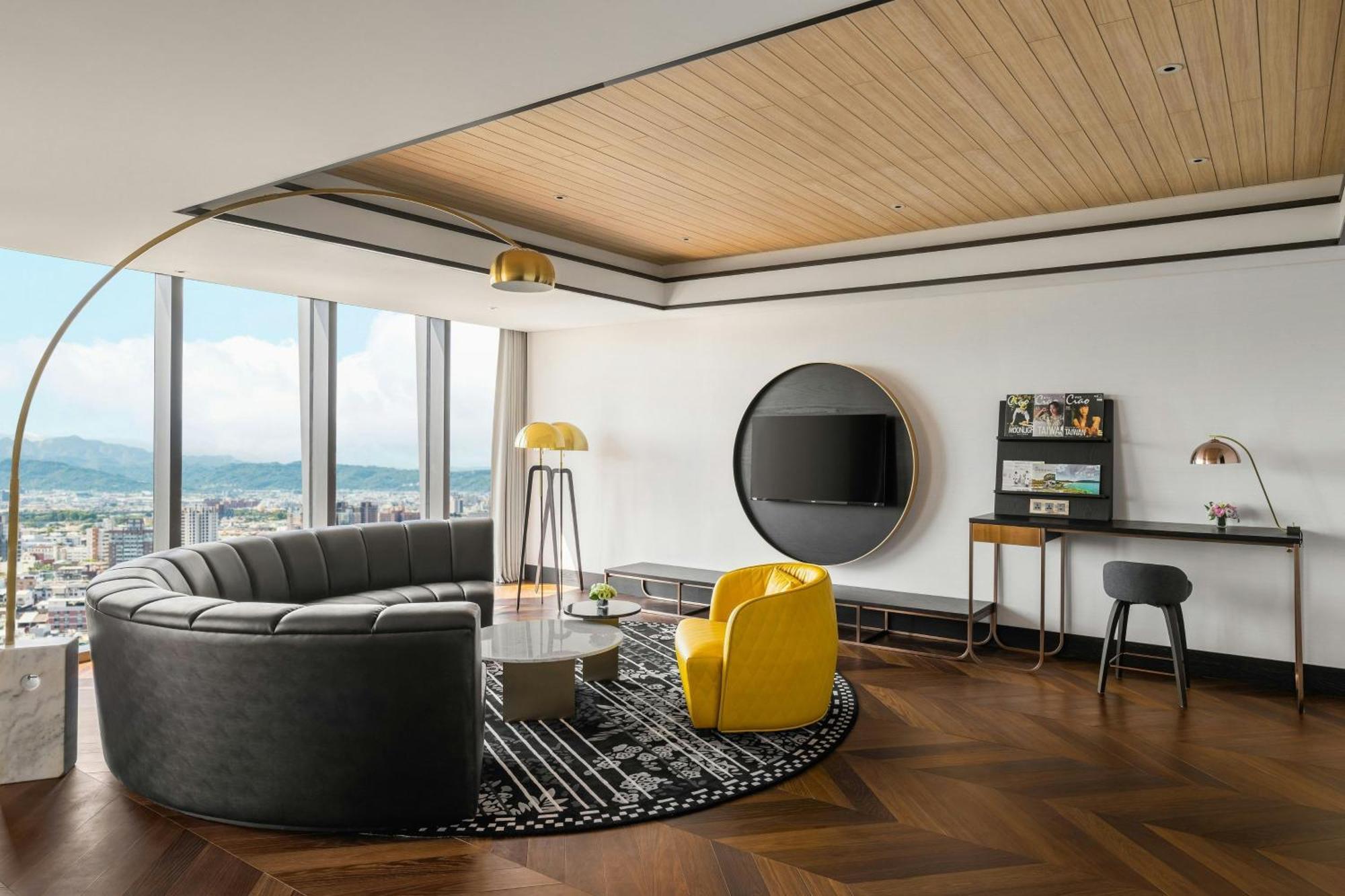 Le Meridien Тайчжун Екстер'єр фото The Living Room at The Landmark