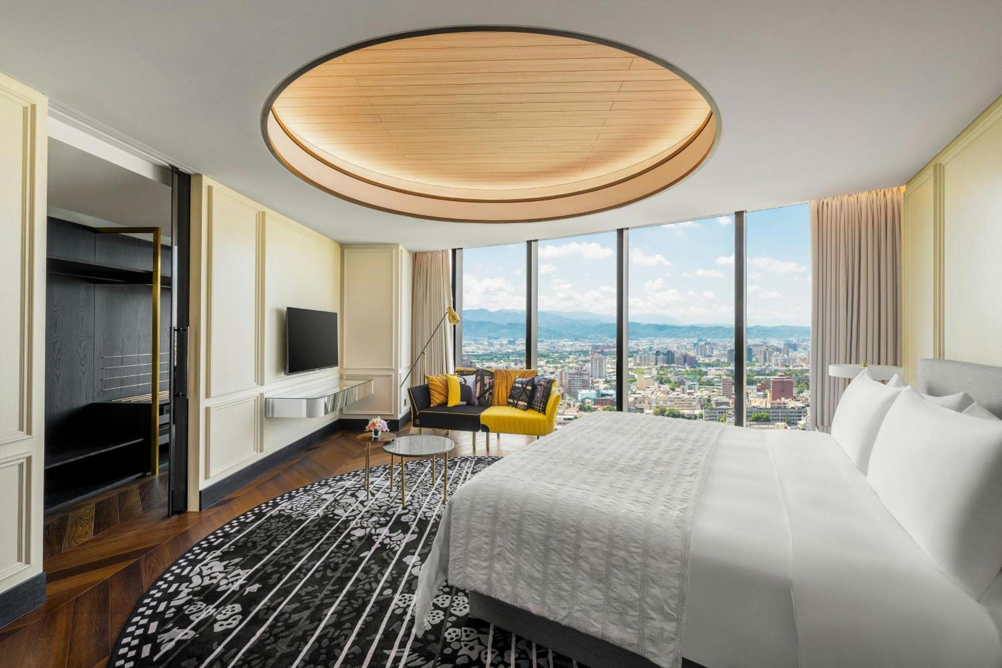 Le Meridien Тайчжун Екстер'єр фото Deluxe Suite