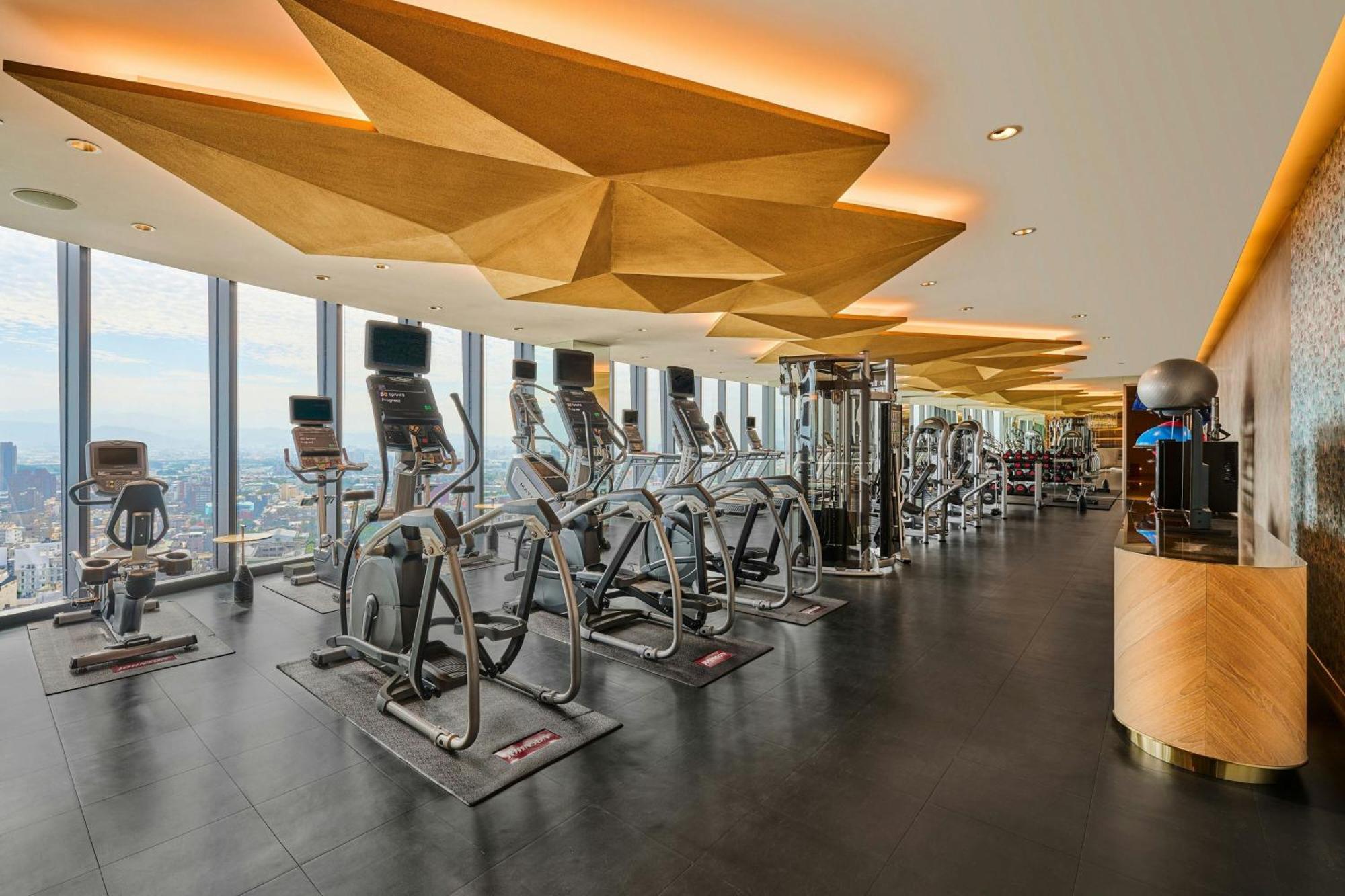 Le Meridien Тайчжун Екстер'єр фото The gym at The Landmark