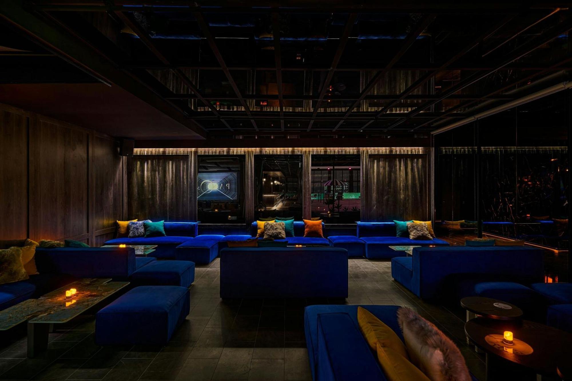 Le Meridien Тайчжун Екстер'єр фото The interior of the nightclub